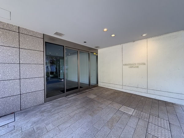 031