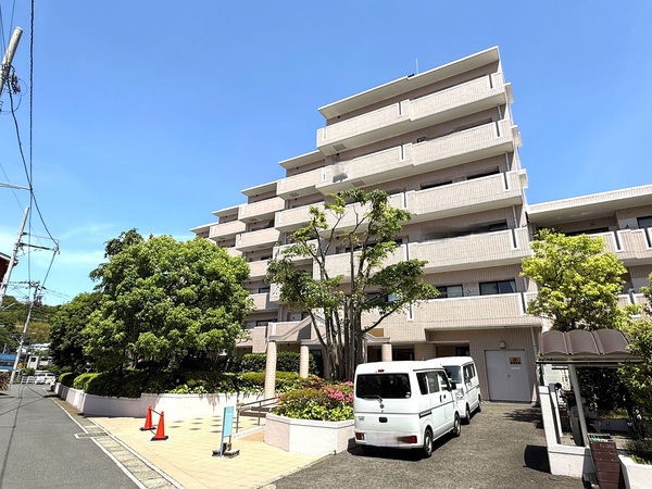 藤和ガーデンハウス葉山の外観