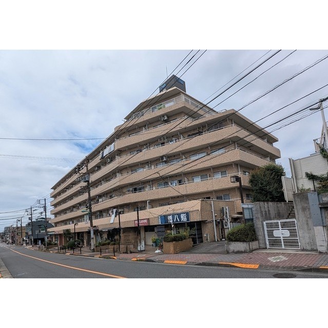 藤和氷川台コープの外観