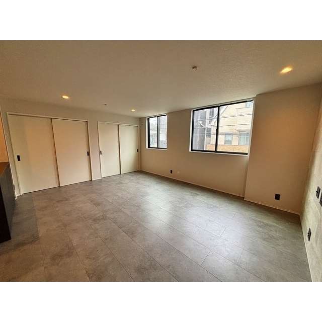 新宿区戸山３丁目戸建の外観