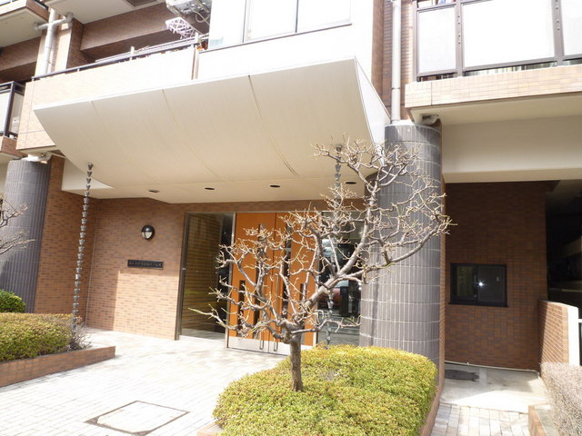 藤和本郷壱岐坂ホームズの外観