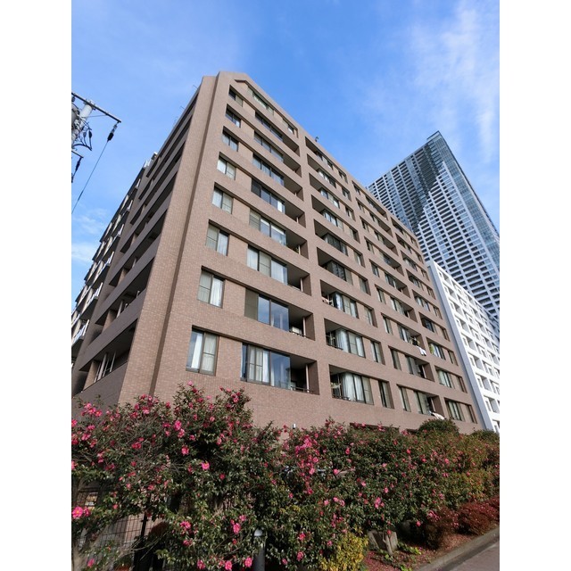 ルミネ東京ベイフロントの外観