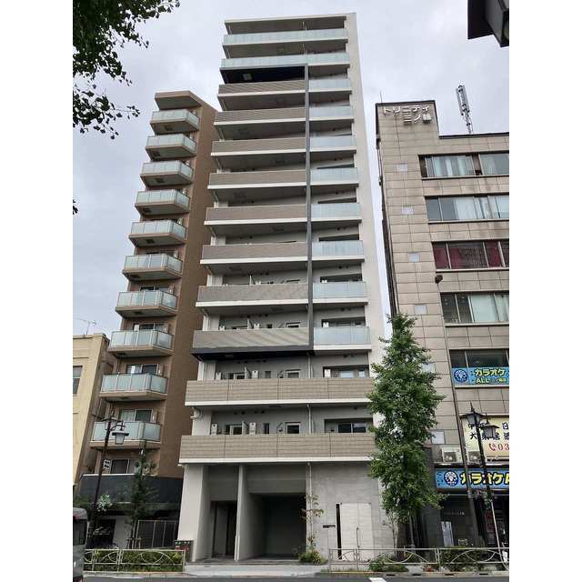 Ｎ-ｆｌａｔｓ三ノ輪の外観