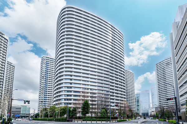 M.M.TOWERS FORESIS L棟