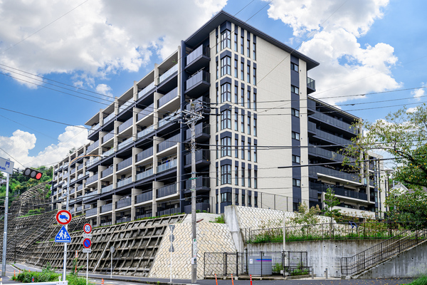 レーベン横浜山手　ONE WARD COURT