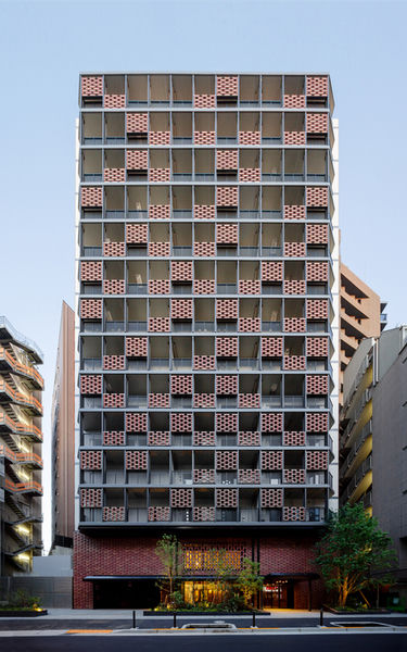 011