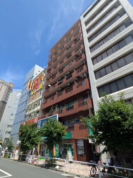011