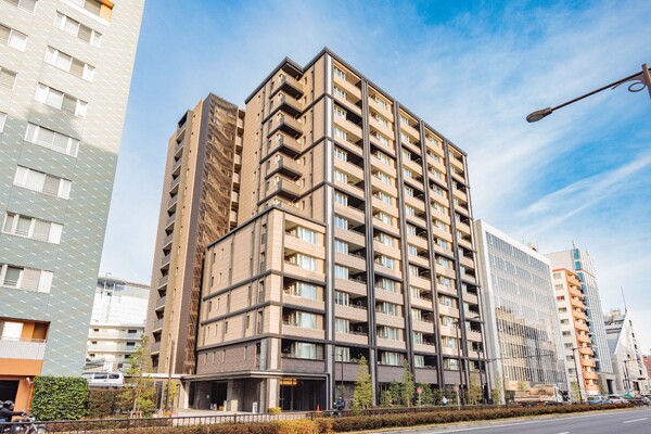 011