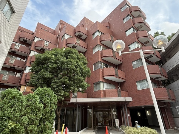 チュリス氷川坂