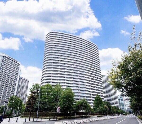 M.M.TOWERS FORESIS L棟