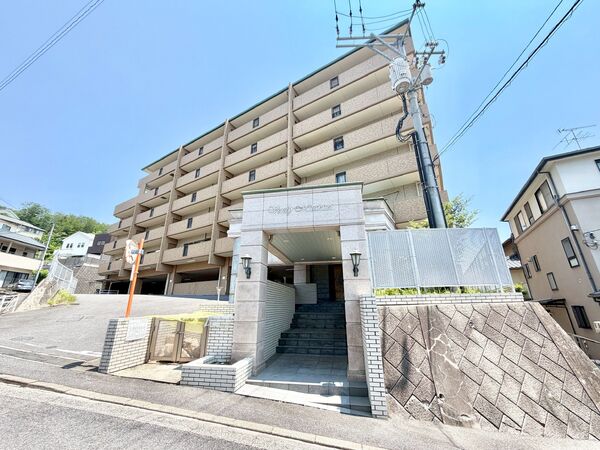 ヴェルディ三滝邸ビューコート