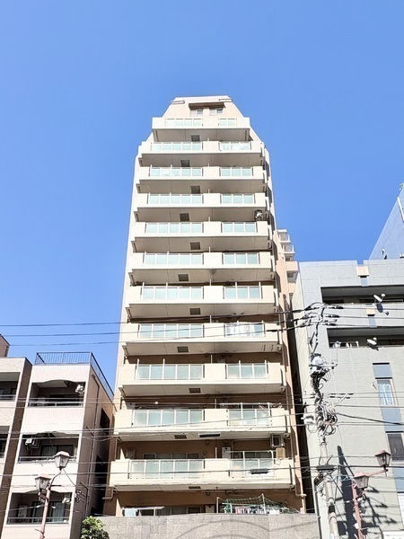 011