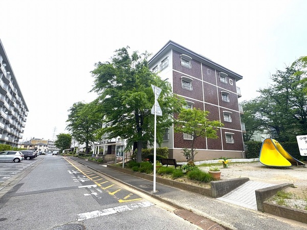 稲毛パークハウスG棟の外観