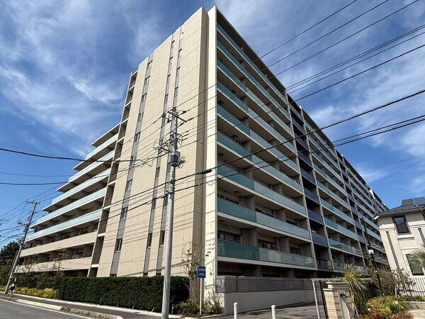 ザ・ガーデンズ稲毛海岸の外観