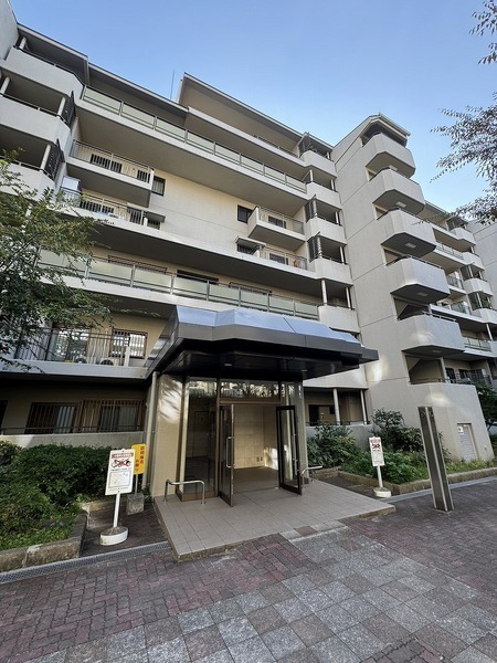 星和プラネタウン千里南第1期の外観