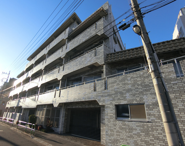 旭泉マンションの外観