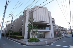ナイスパークステイツ横濱岡野公園