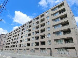 サーパスシティ西院日照町