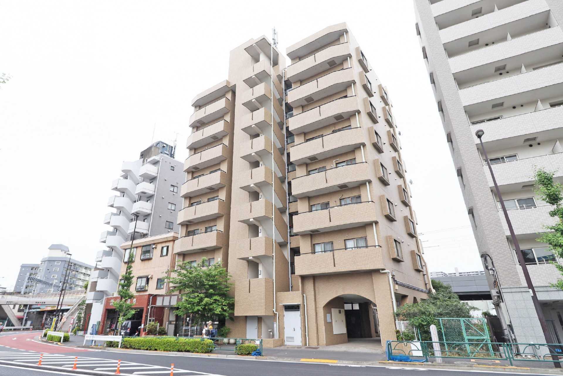 プレール京成関屋駅前