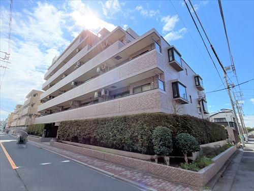 ライオンズシティ桜台の外観