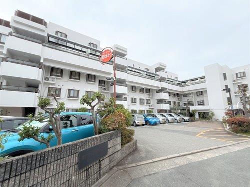 藤和ライブタウン仁川ＩＩの外観