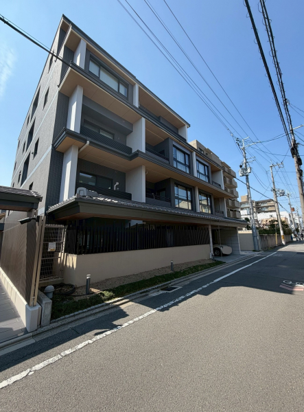 クレヴィア京都御所西