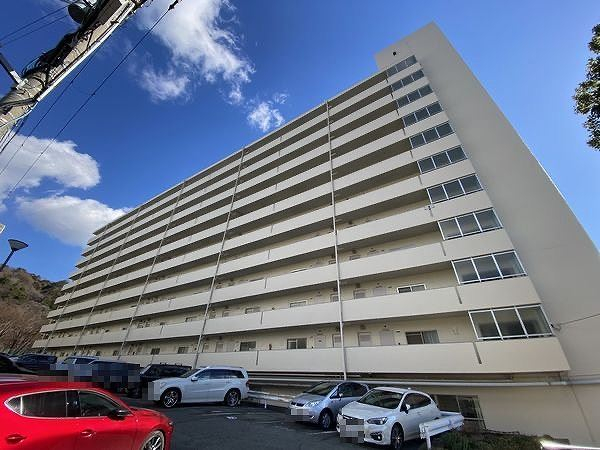 住吉台東住宅参号棟