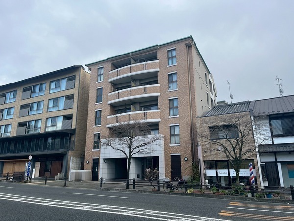 グローバル岡崎