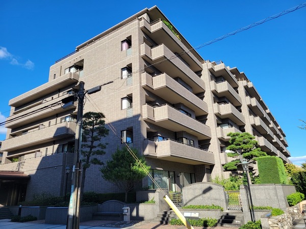 レールシティ甲子園口