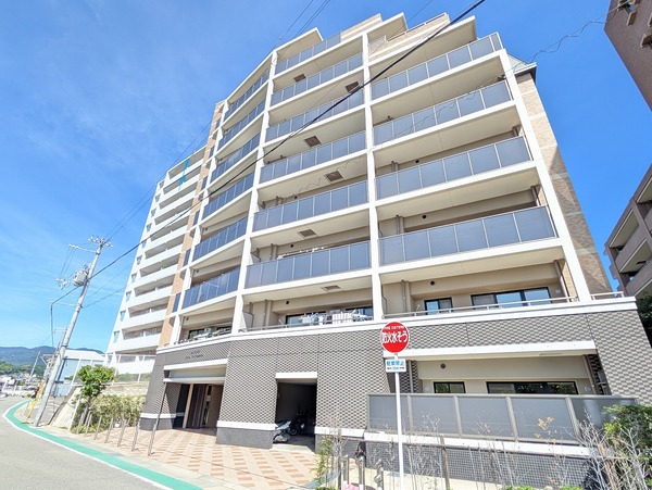 ワコーレ仁川ザ・レジデンスの外観