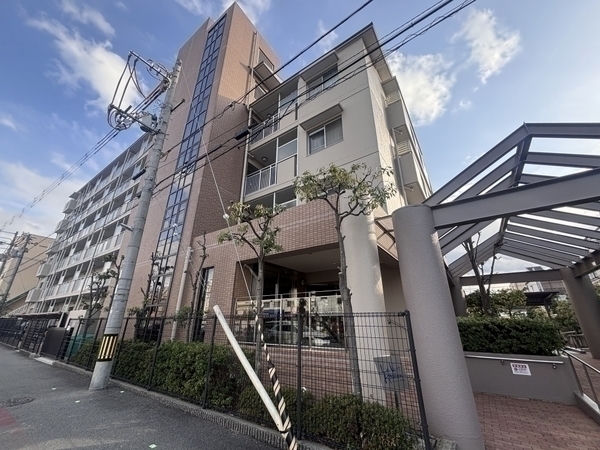 ラ・ヴェール甲子園の外観