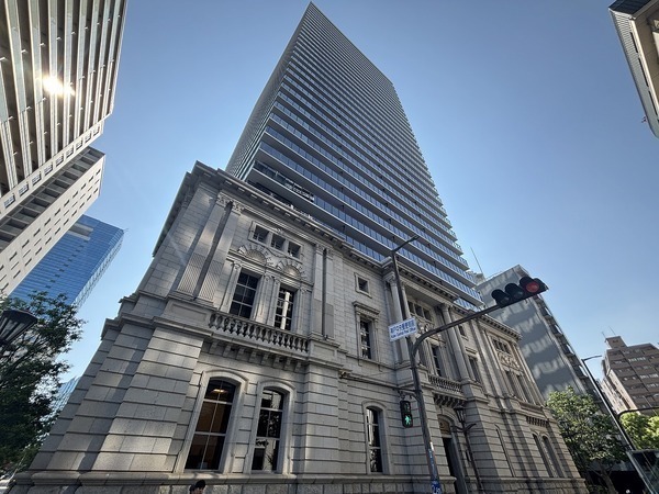 ザ・パークハウス神戸タワーの外観