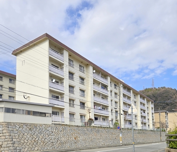 鶴甲コーポ17号棟