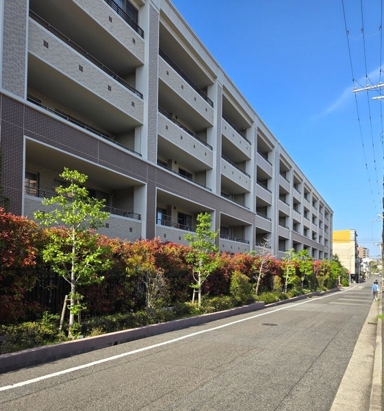 グランフォート岡本