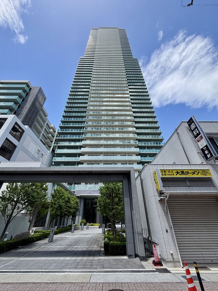 シティタワー神戸三宮の外観