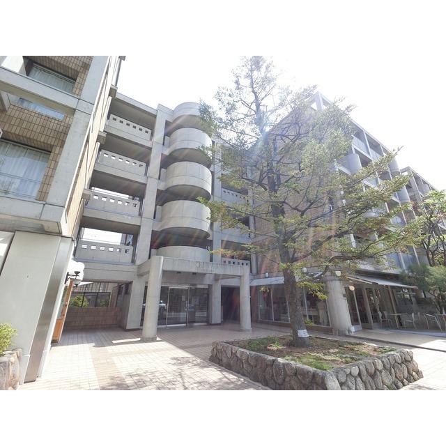 チェリービュウ芦屋川の外観