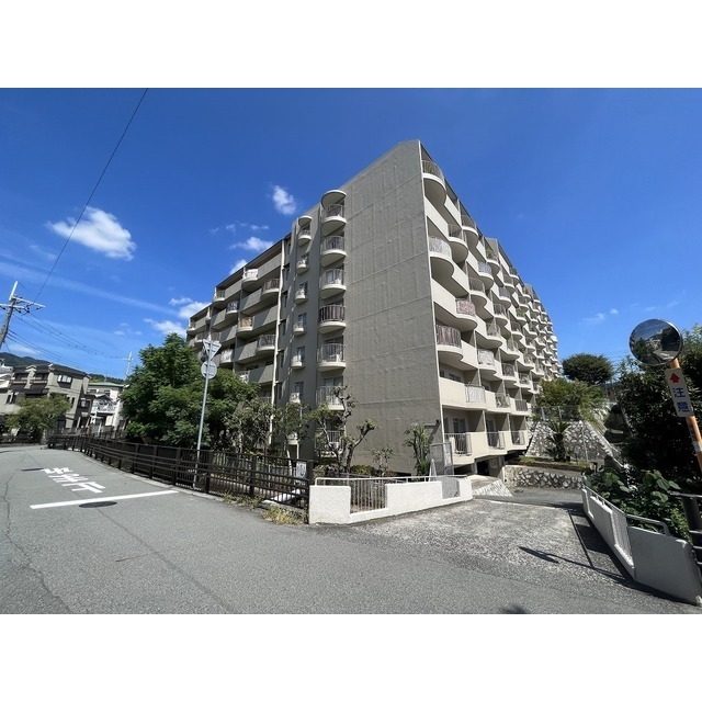芦屋パインリッチの外観