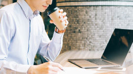 インターネット無料