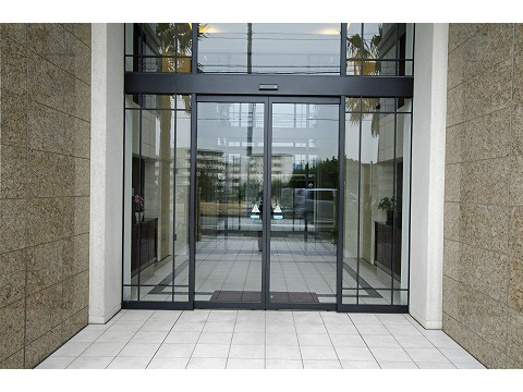 ライオンズクオーレ幕張マークスフォート-h