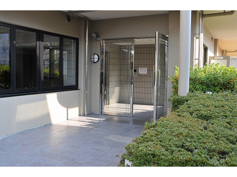 ロイヤルシャトー交野-h