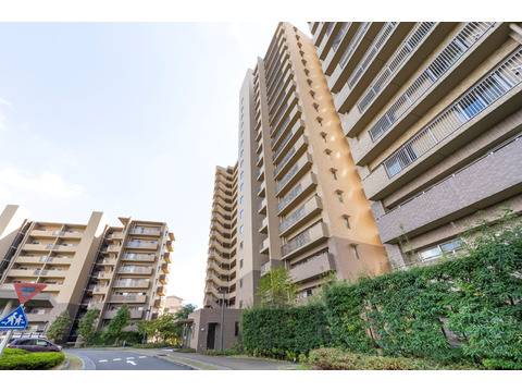 新千里桜ヶ丘メゾンシティ四番館-h