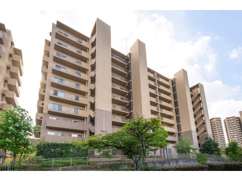 新千里桜ヶ丘メゾンシティ六番館-h