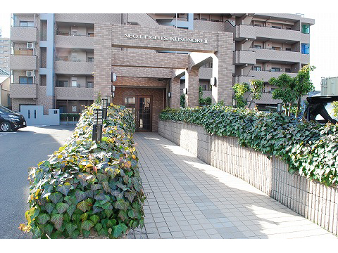 ネオハイツ楠II-h