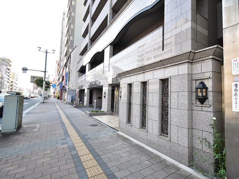 フローレンス榎町センターコート-h