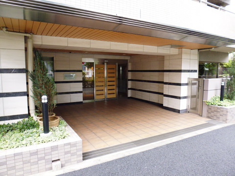 ファミール八雲-h