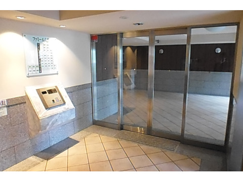 ファミール八雲-h