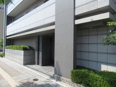 ファミール比治山通り-h