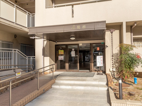 ファミールハイツ北大阪4号棟-h