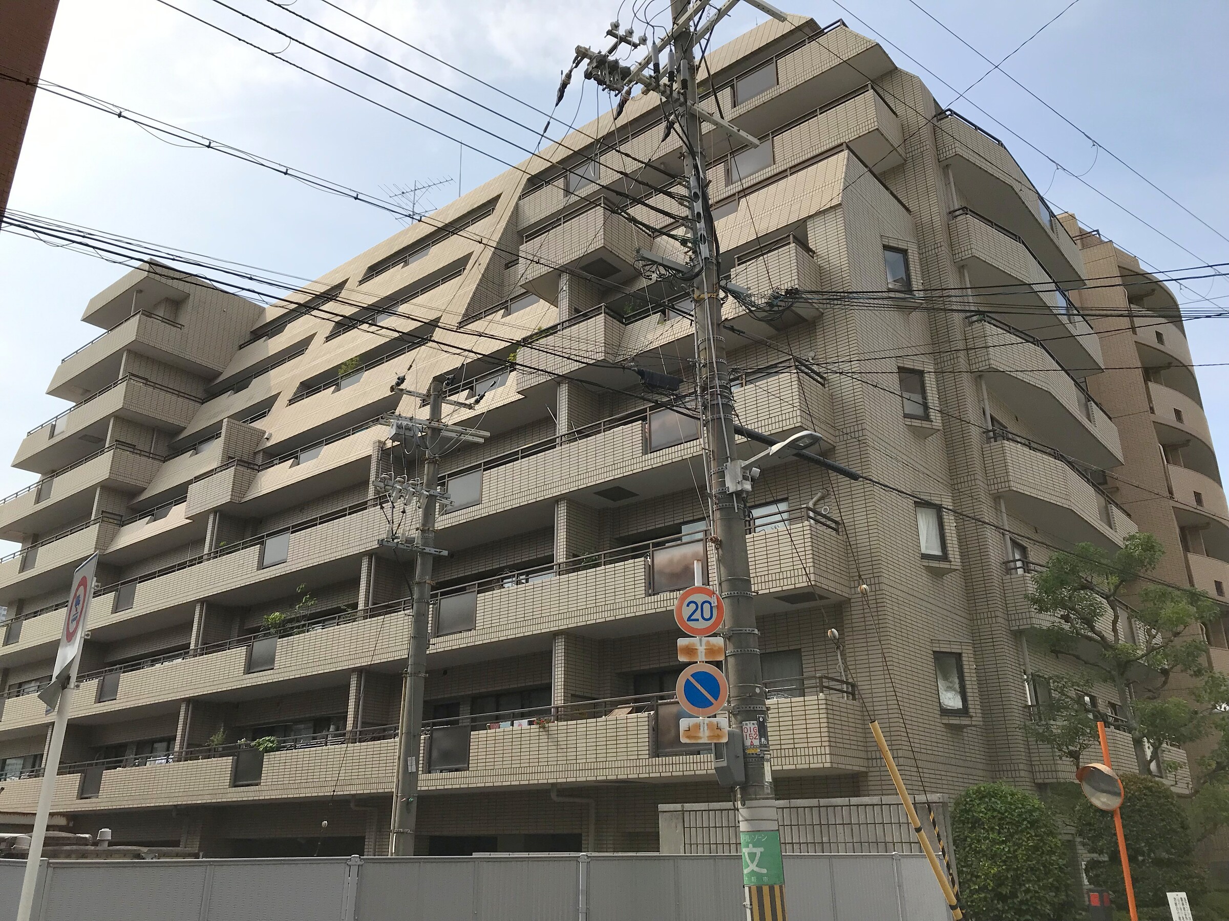 ファミール堂ヶ芝-h