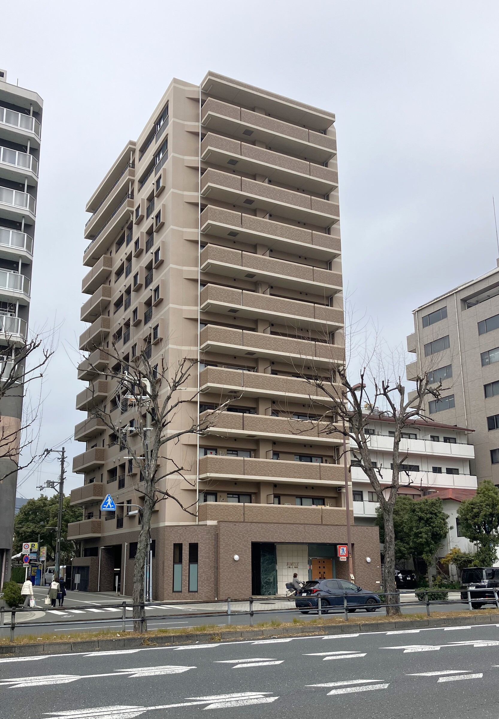 ファミール夕陽ヶ丘学園坂-h